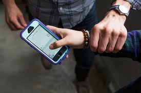 De los noviazgos violentos al acoso en redes