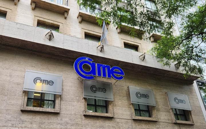 CAME le solicitó a Caputo que ARCA suspenda embargos y no les aplique multas a las pymes