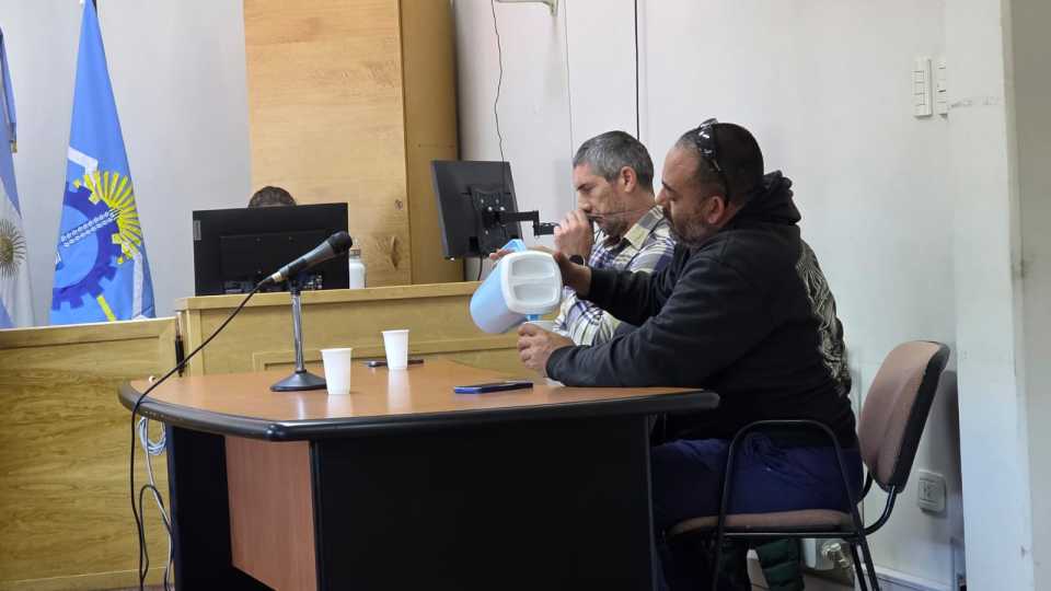 Fiscalía lleva a juicio la investigación contra el director de una escuela de Corcovado por presunto fraude con el refrigerio escolar