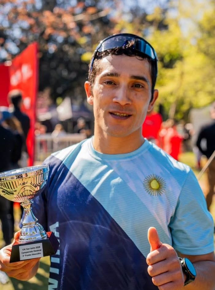 El esquelense Joaquin Arbe hizo podio en la Carrera Puma 10K