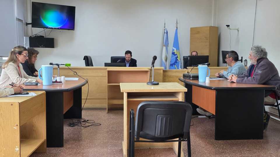 Fiscalía expuso el estado de la investigación en relación a una familia aislada en el interior de una vivienda