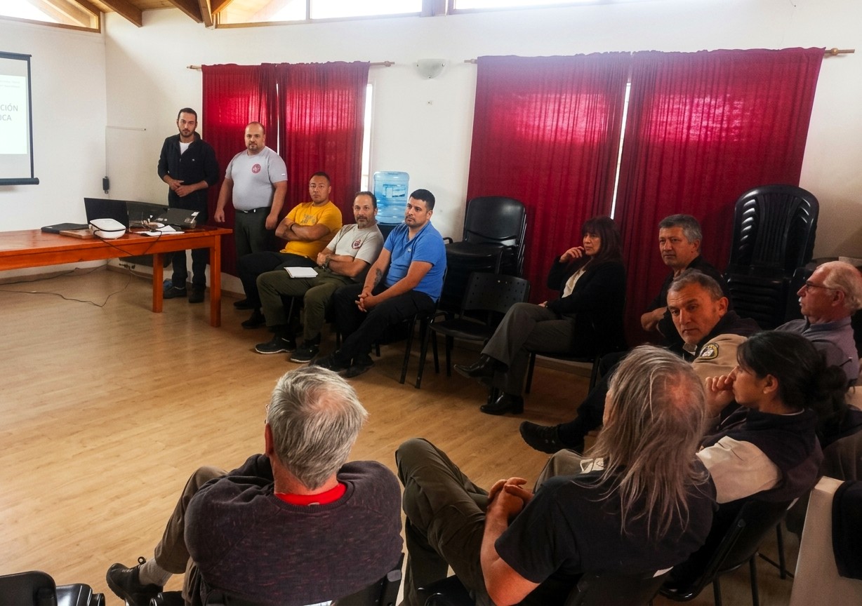 Chubut fortalece la planificación preventiva ante el fenómeno de “El Niño” en la Comarca Andina