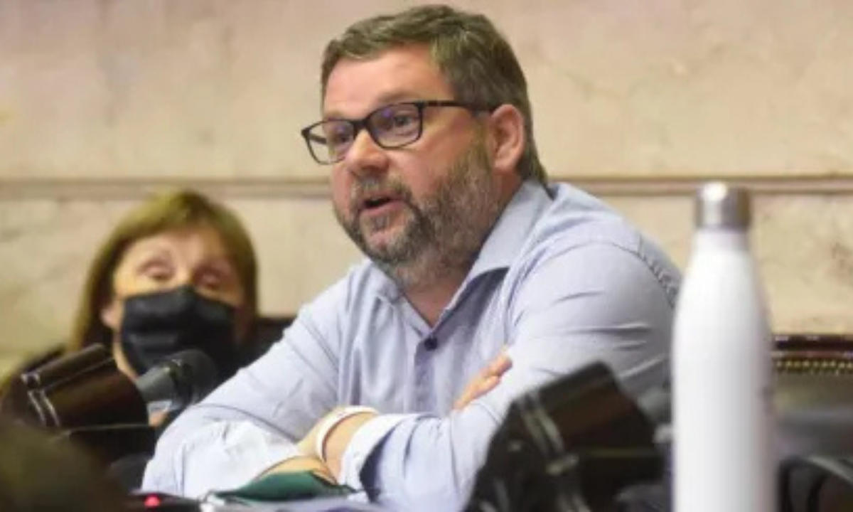 Un exdiputado K ya va juicio oral por el Vacunatorio VIP de Chubut por decisión de la Corte